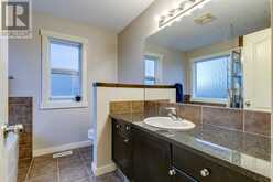 136 Cougartown Close SW Calgary