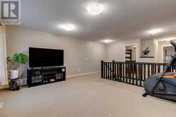 136 Cougartown Close SW Calgary