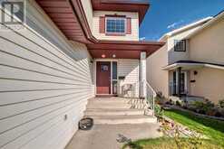 142 Harvest Creek Close NE Calgary