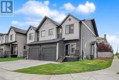 704 South Point Heath SW Airdrie