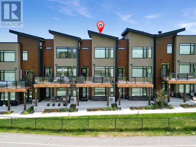 20 Royal Elm Green NW Calgary Alberta