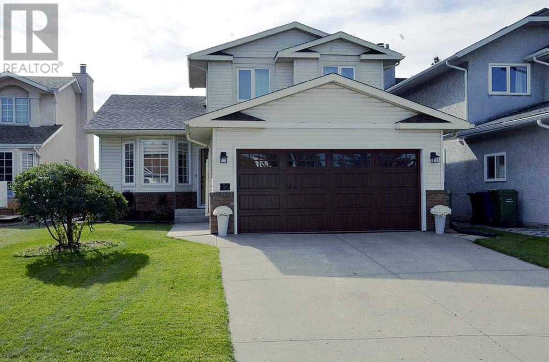 12 Riverside Crescent SE Calgary