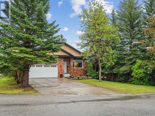 111 Edforth Place NW Calgary Alberta