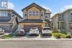 221 Corner Meadows Manor NE Calgary