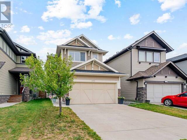 1031 Kings Heights Road Airdrie Alberta