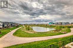 108 Threepoint Cove Okotoks