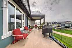 108 Threepoint Cove Okotoks