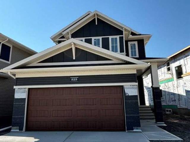 525 Baywater Manor SW Airdrie Alberta