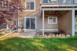 302, 800 Yankee Valley Boulevard SE Airdrie