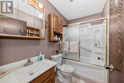 4604 29 Avenue NW Calgary