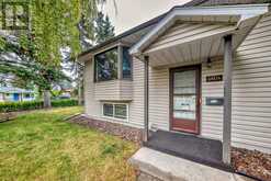 4604 29 Avenue NW Calgary