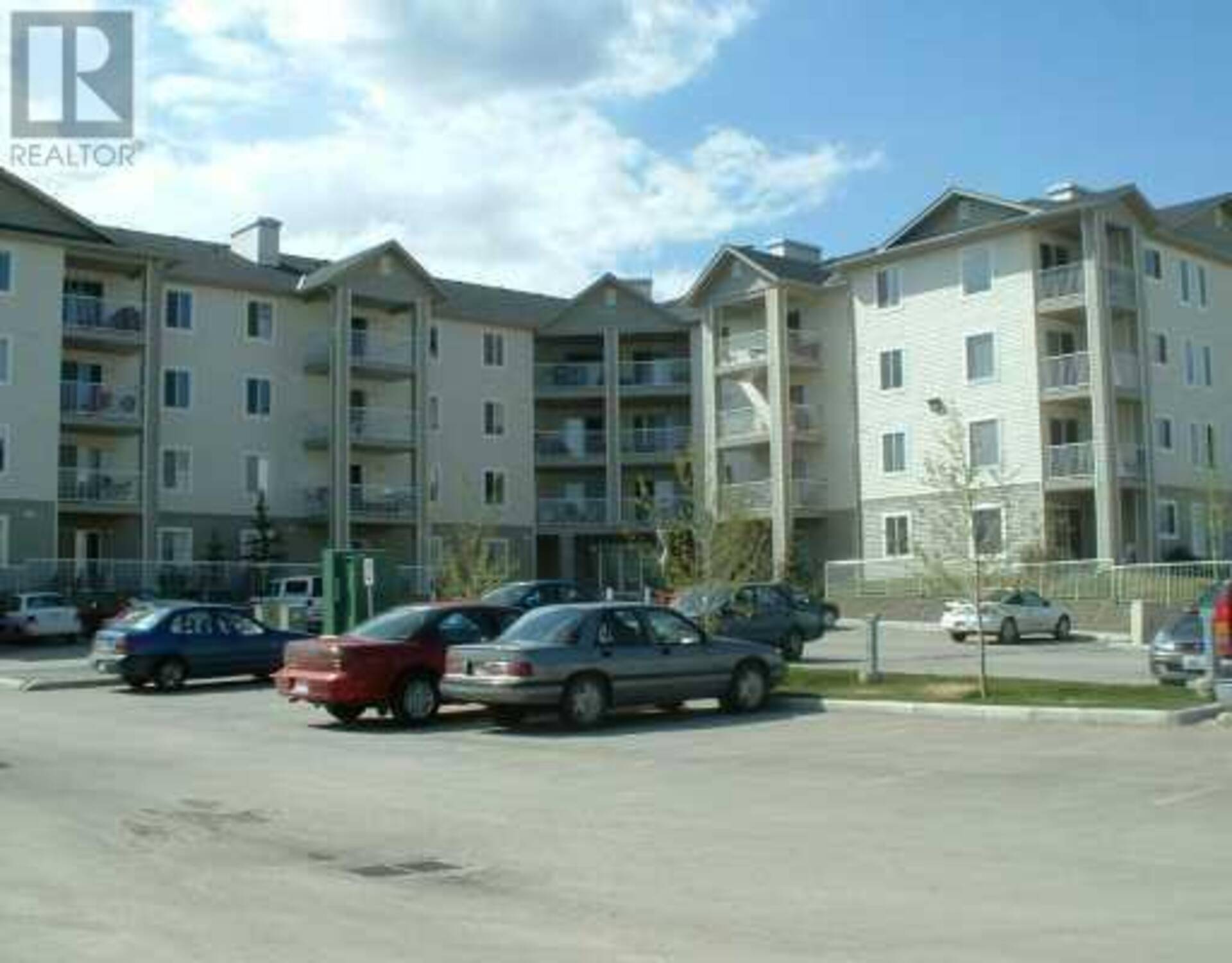 4310, 604 8 Street SW Airdrie