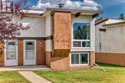 425 Pinemont Gate NE Calgary