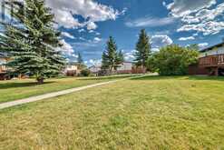 425 Pinemont Gate NE Calgary