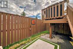 425 Pinemont Gate NE Calgary