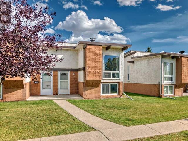 425 Pinemont Gate NE Calgary Alberta