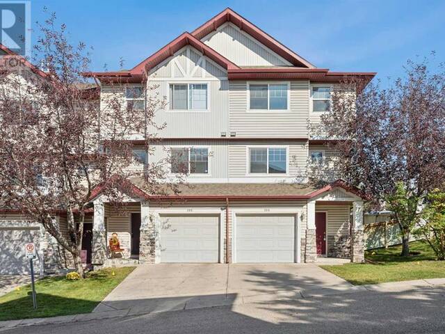 199 Hidden Creek Cove NW Calgary Alberta