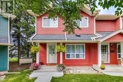 535 Queenston Gardens SE Calgary