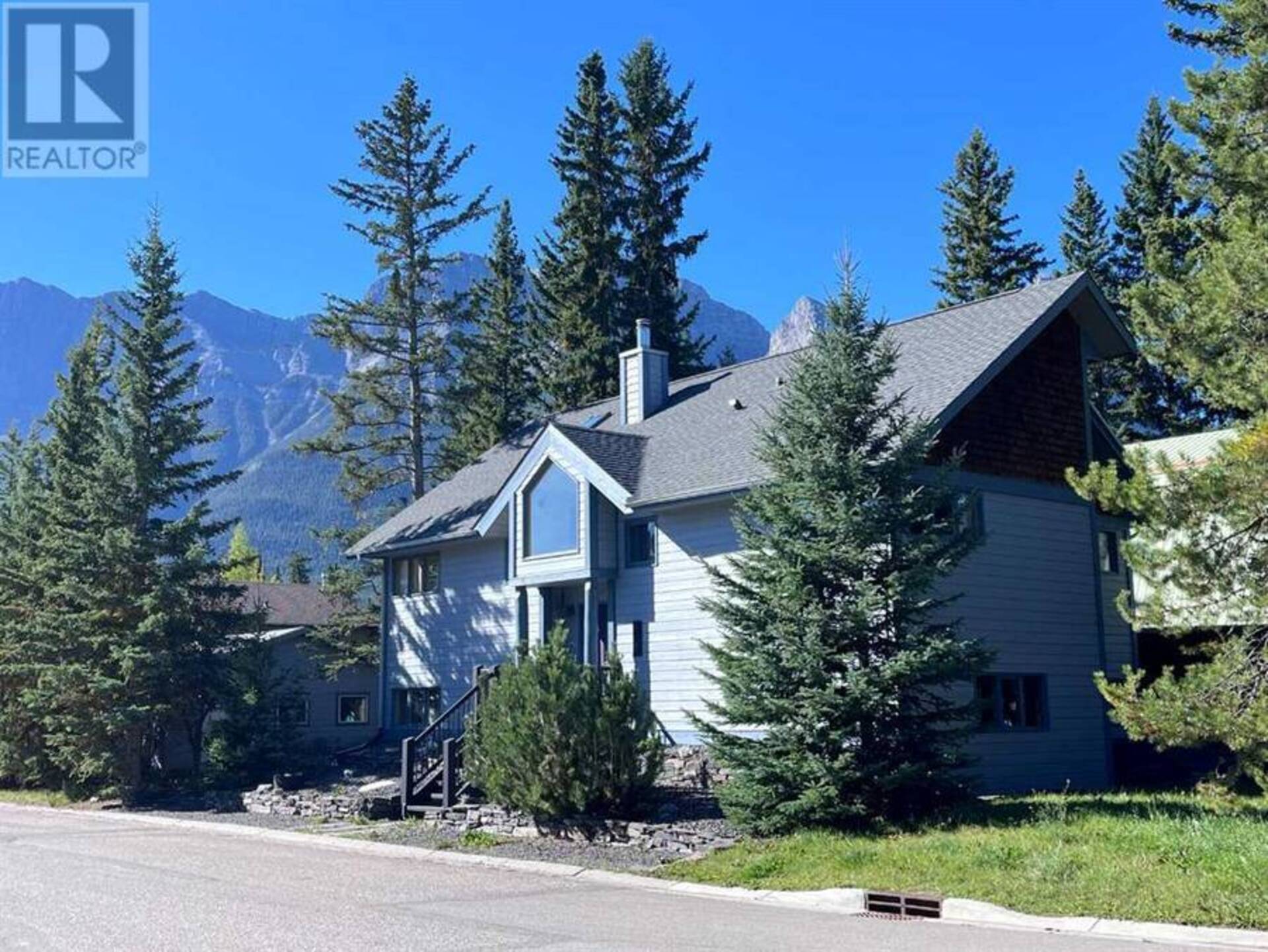 413 2nd Street Canmore