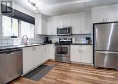 40 Strathearn Rise SW Calgary