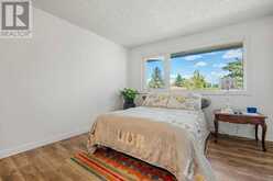 163 Woodvale Bay SW Calgary