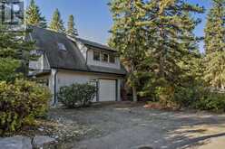 501 3 Street Canmore