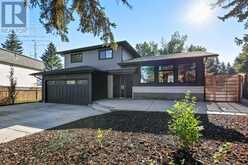 210 Canterbury Place SW Calgary