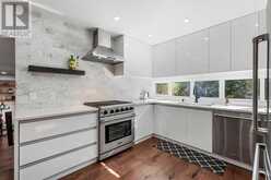 210 Canterbury Place SW Calgary