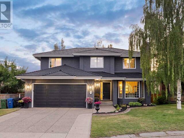 104 Christie Knoll Heights SW Calgary