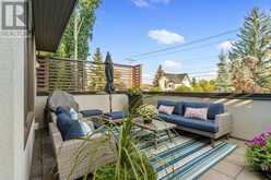 2142 28 Avenue SW Calgary