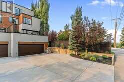 2142 28 Avenue SW Calgary