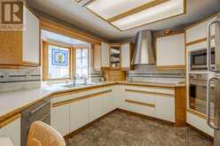 3007 Oakmoor Drive SW Calgary