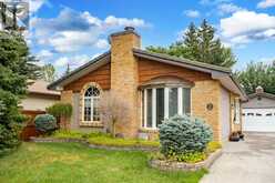 3007 Oakmoor Drive SW Calgary