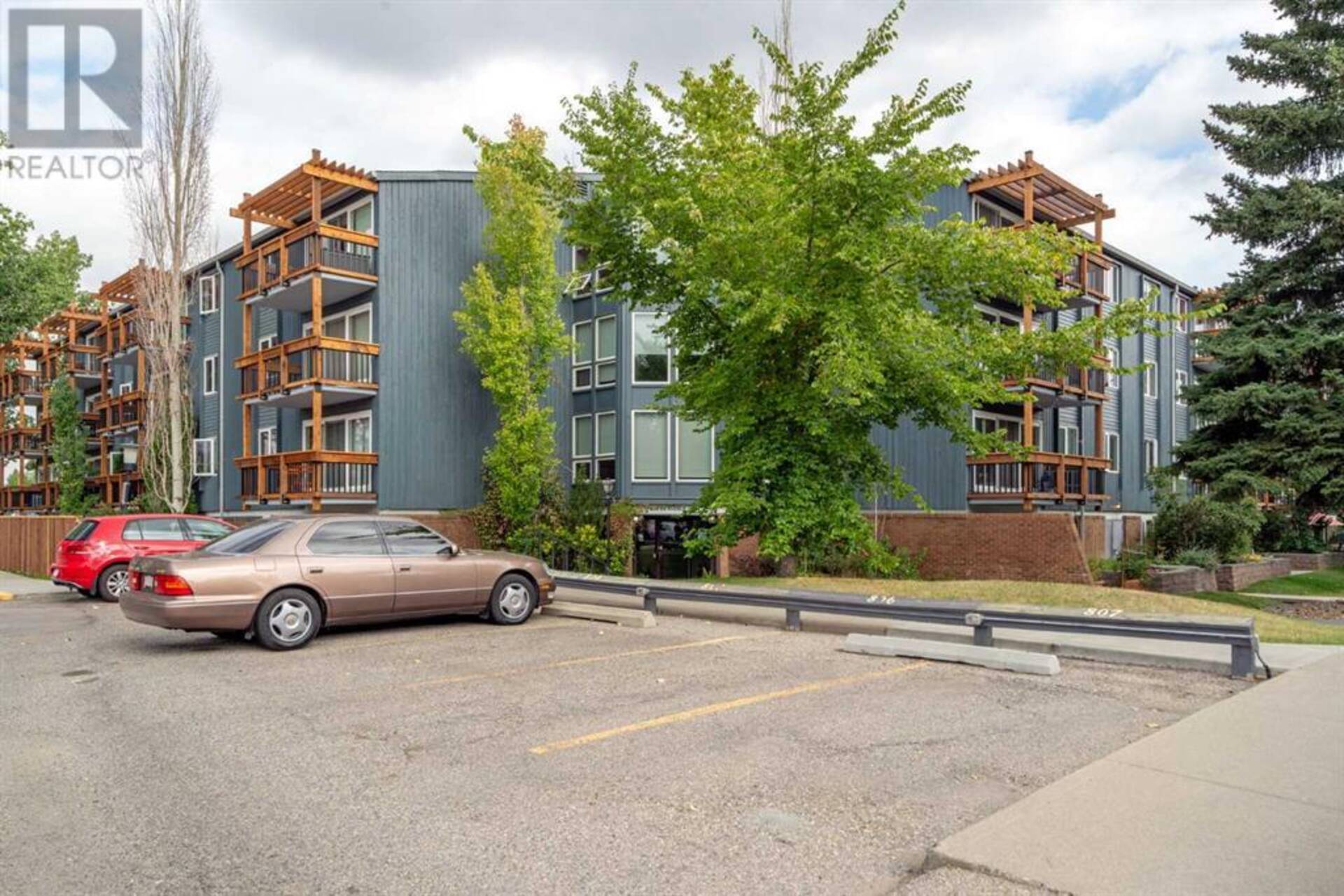 236, 820 89 Avenue SW Calgary