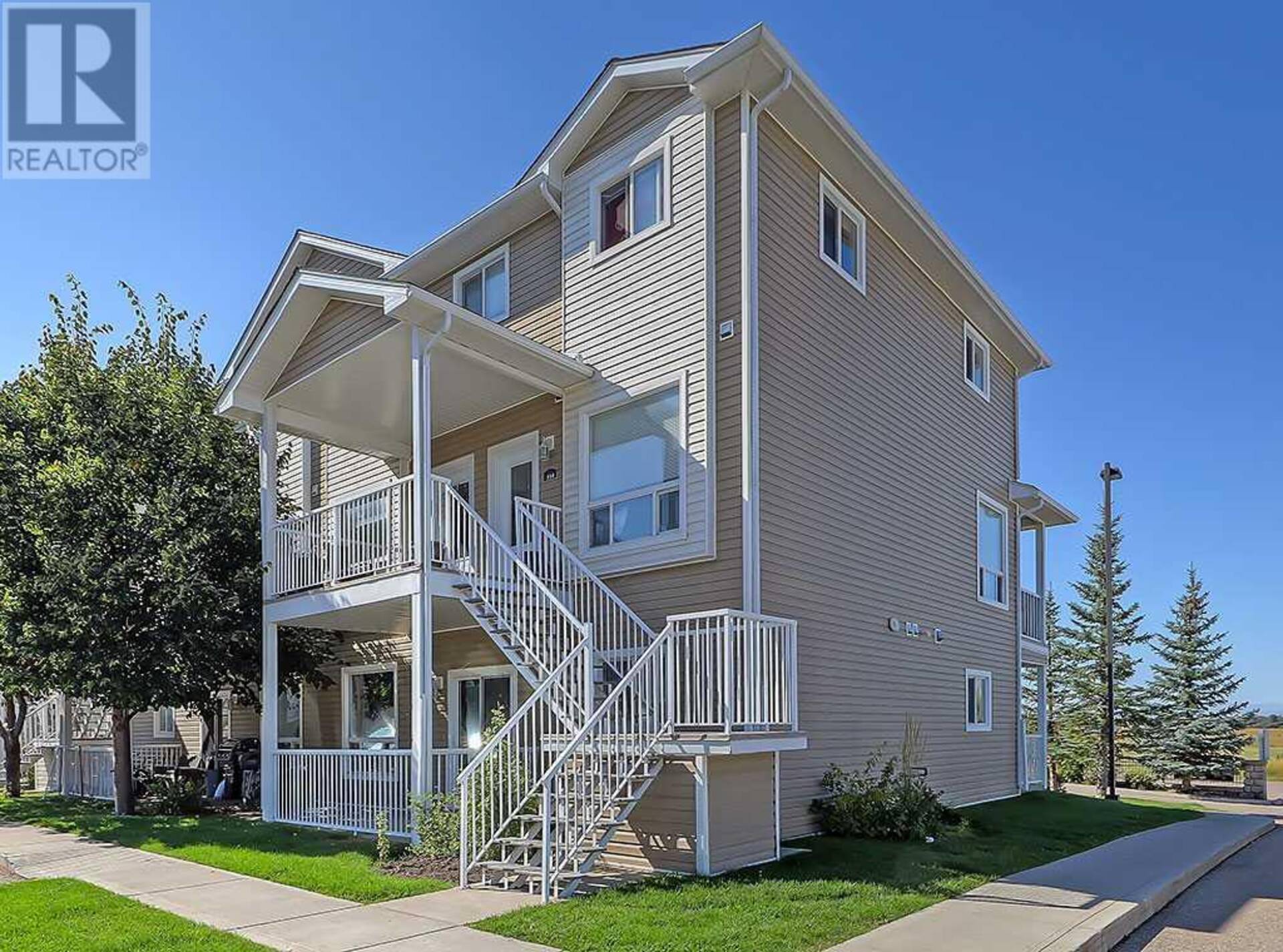 356 Sunrise Terrace NE High River