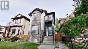 422 7 Street NE Calgary