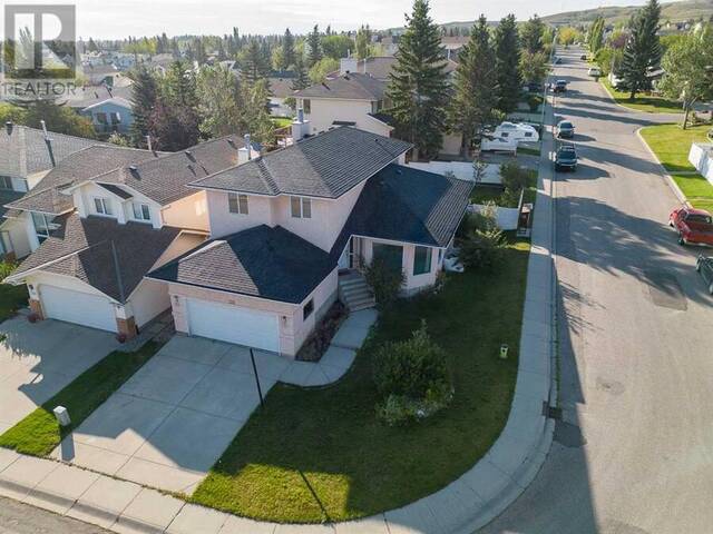 135 Sandringham Road NW Calgary Alberta