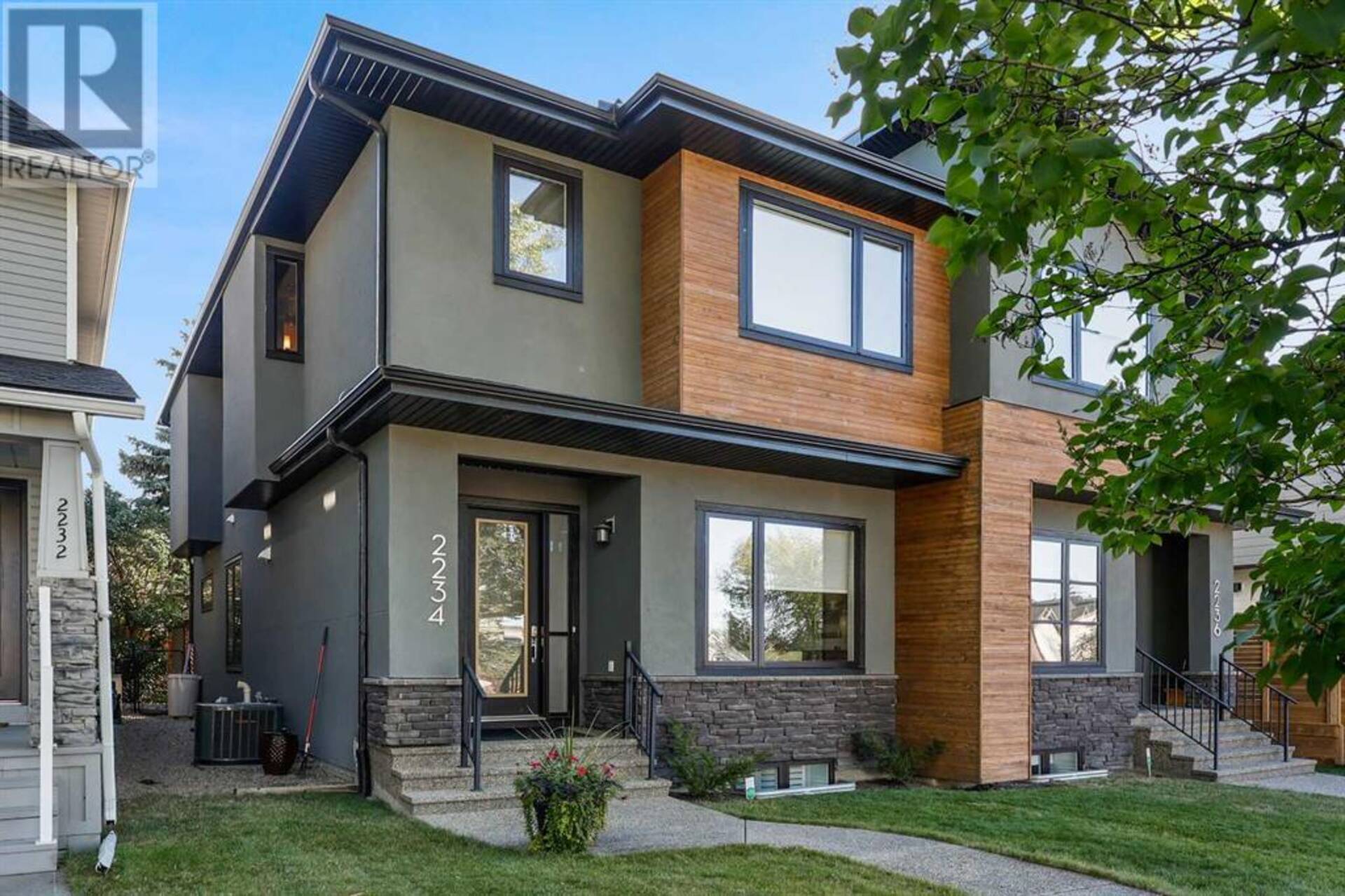 2234 27 Street SW Calgary