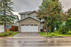 906 Applewood Drive SE Calgary