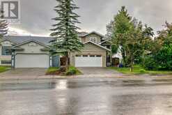 906 Applewood Drive SE Calgary