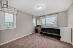 104, 218 Sherwood Square NW Calgary