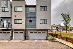 104, 218 Sherwood Square NW Calgary