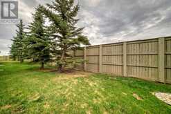 5, 567 Edmonton Trail NE Airdrie