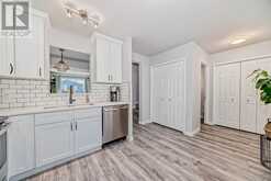 87, 2300 Oakmoor Drive SW Calgary