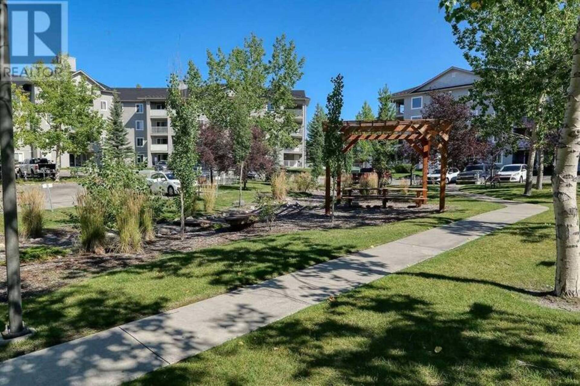 1209, 604 8 Street SW Airdrie