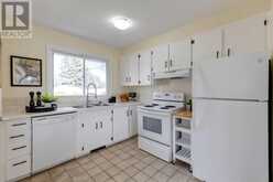 4616 33 Avenue SW Calgary