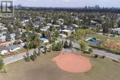 4616 33 Avenue SW Calgary