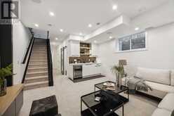 528 19 Avenue SW Calgary