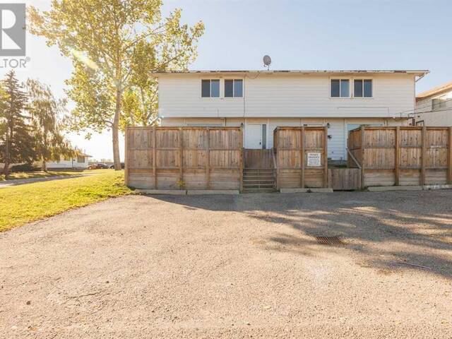 4, 139 Huntington Park Green NW Calgary Alberta