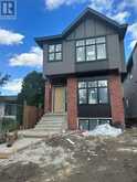 2226 Halifax Crescent NW Calgary